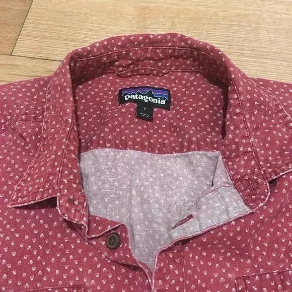 Patagonia collared shirt - Picture 2 of 4